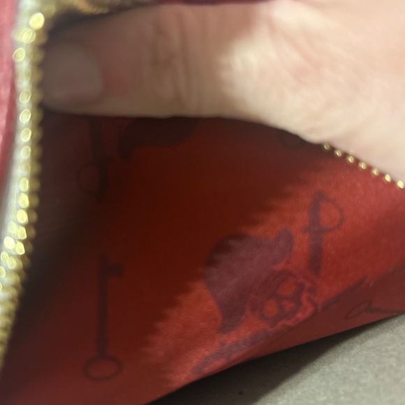 Pirates of the Caribbean Loungefly - Picture 3 of 3